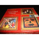 Crowded House - Contains 3CD in miniature LP sleeves Crowded House - Contains 3CD in miniature LP sleeves