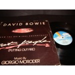 David Bowie - Cat People { Putting out fire } David Bowie - Cat People { Putting out fire }