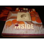 Vibe Presents Inside / Grigoris Samourkasoglou Vibe Presents Inside / Grigoris Samourkasoglou