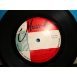 Μ.Αγγελοπουλος - σε μια νυχτα γερασα / αραγε με σκεπτεσαι Μ.Αγγελοπουλος - σε μια νυχτα γερασα / αραγε με σκεπτεσαι